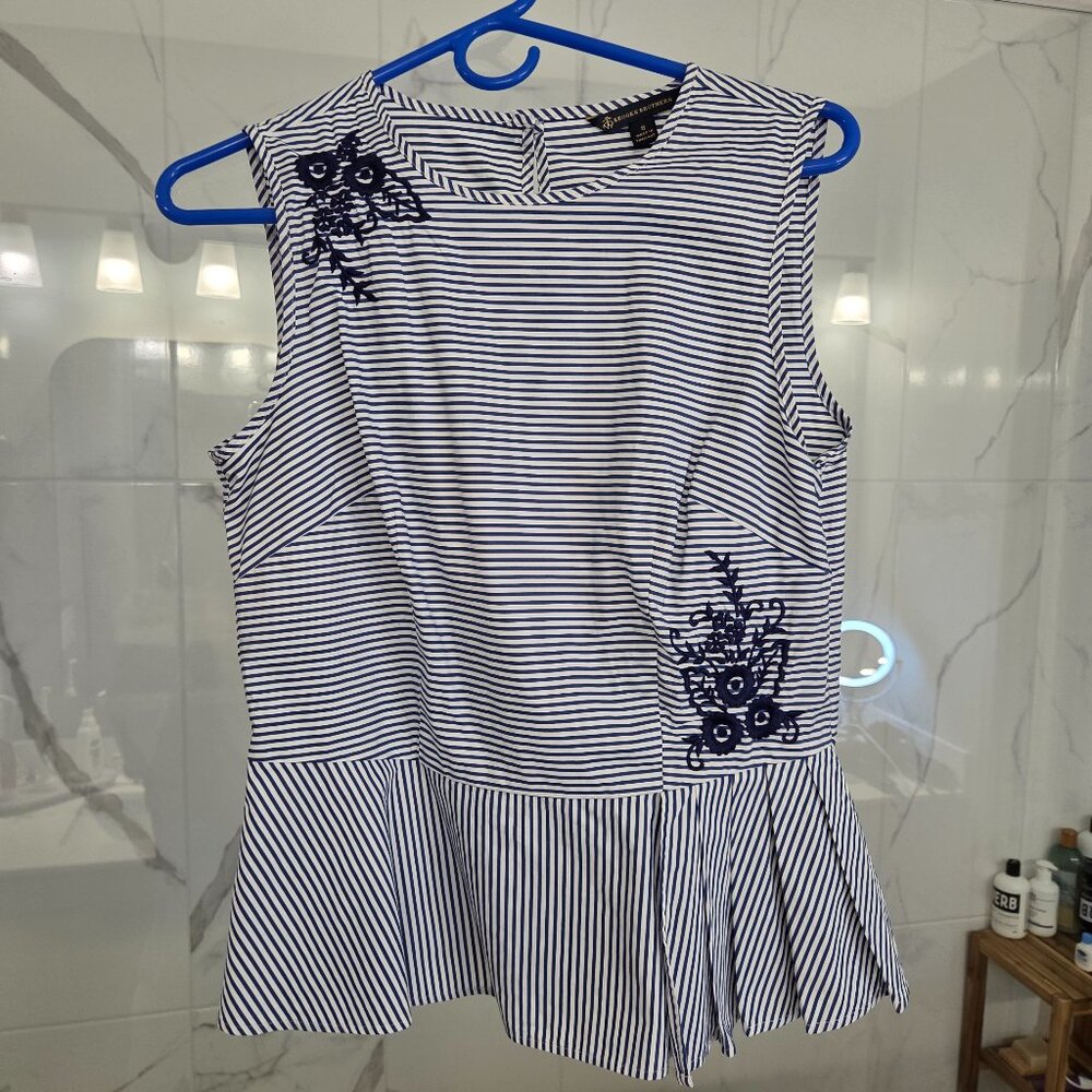 Brooks Brothers top